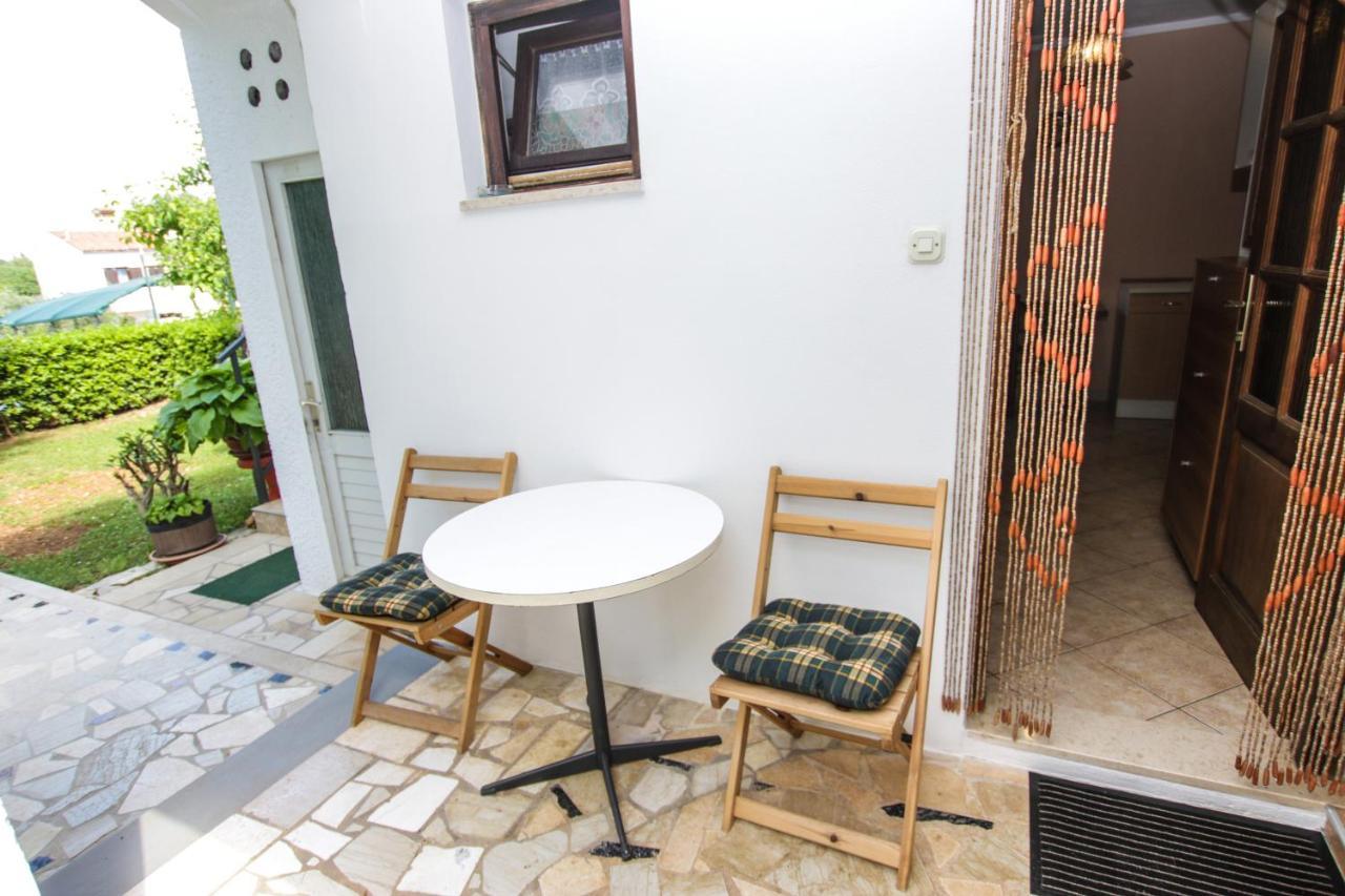 Dario Apartmán *